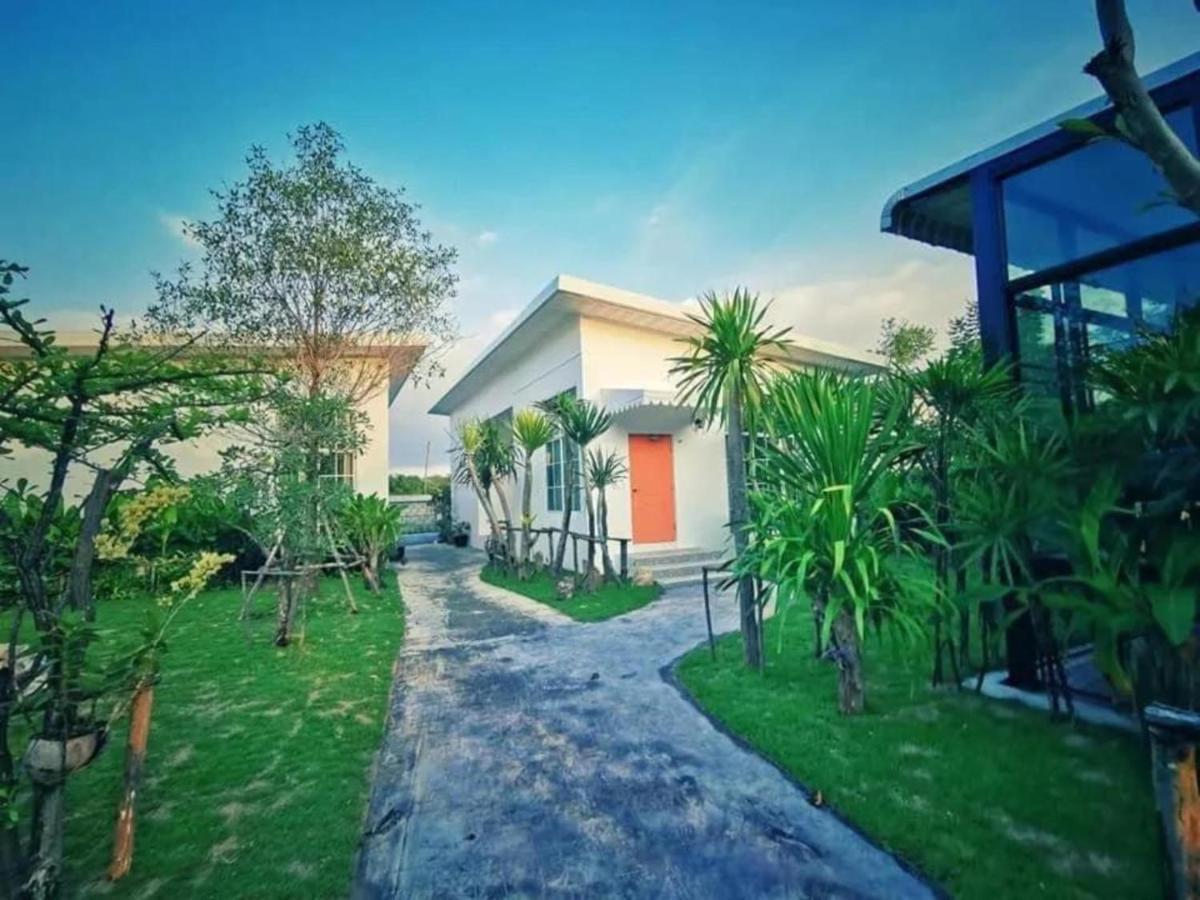 Utapao Sattahip Rayong Resort Ban Nong Sa Exterior photo
