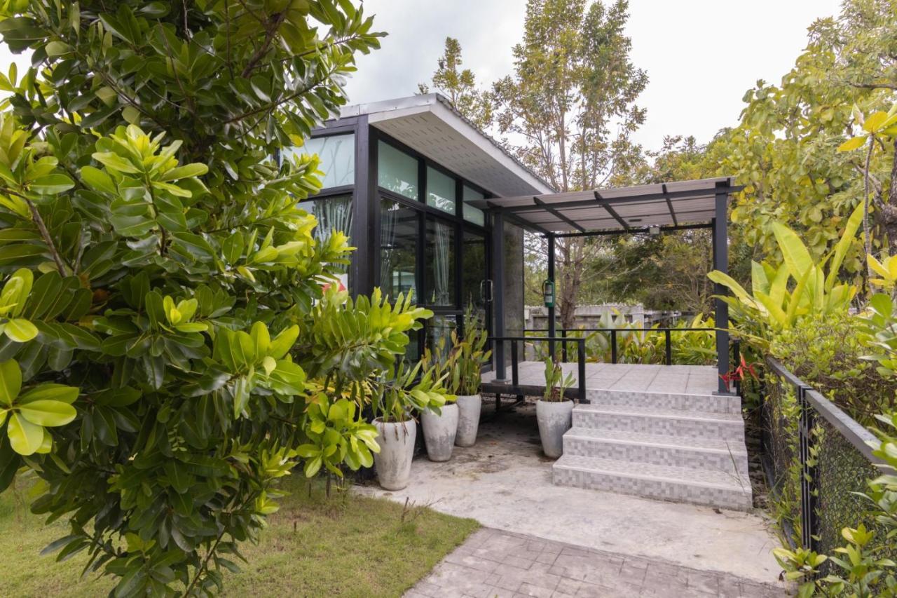 Utapao Sattahip Rayong Resort Ban Nong Sa Exterior photo